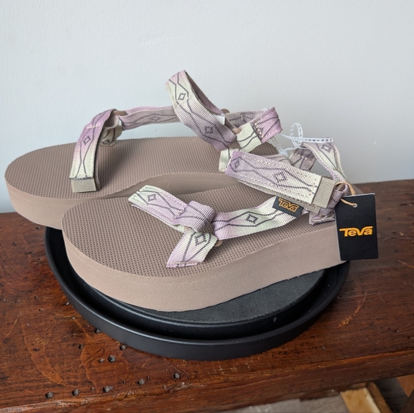 Teva Sandals Women's Size 8 Flatform Universal Sunscape Sandals Lagenlook Eco - Picture 6 of 14